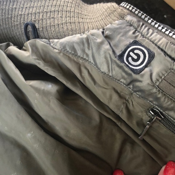 North face green jacket - Picture 8 of 13